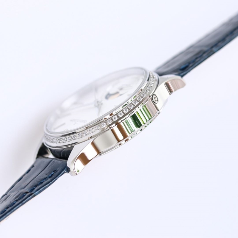 JAEGER-LECOULTRE